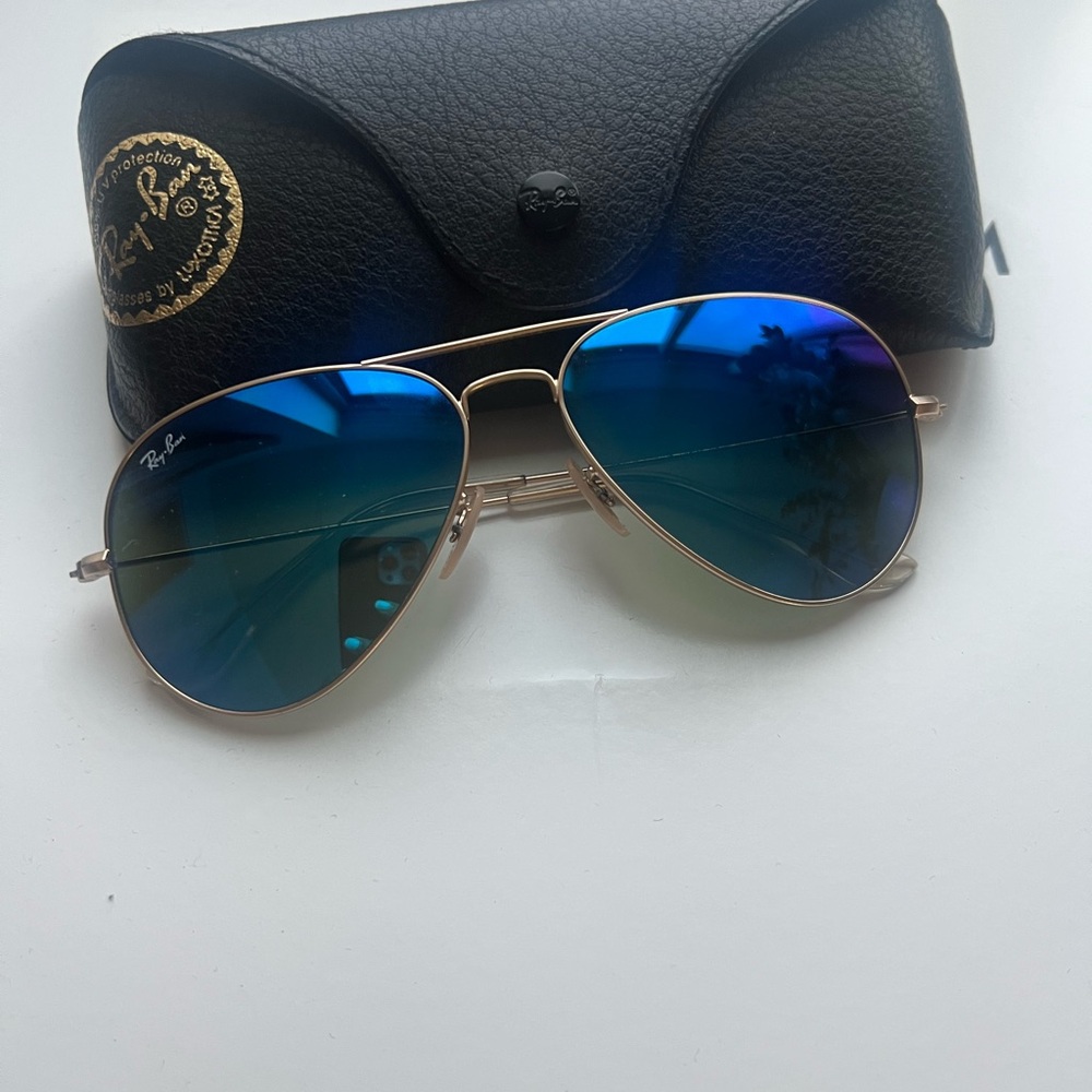 Ray-Ban Aviator Sunglasses with Blue and Gold Accents